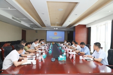 嘉兴市人大代表走进金彩汇官网纸业开展接待群众活动
